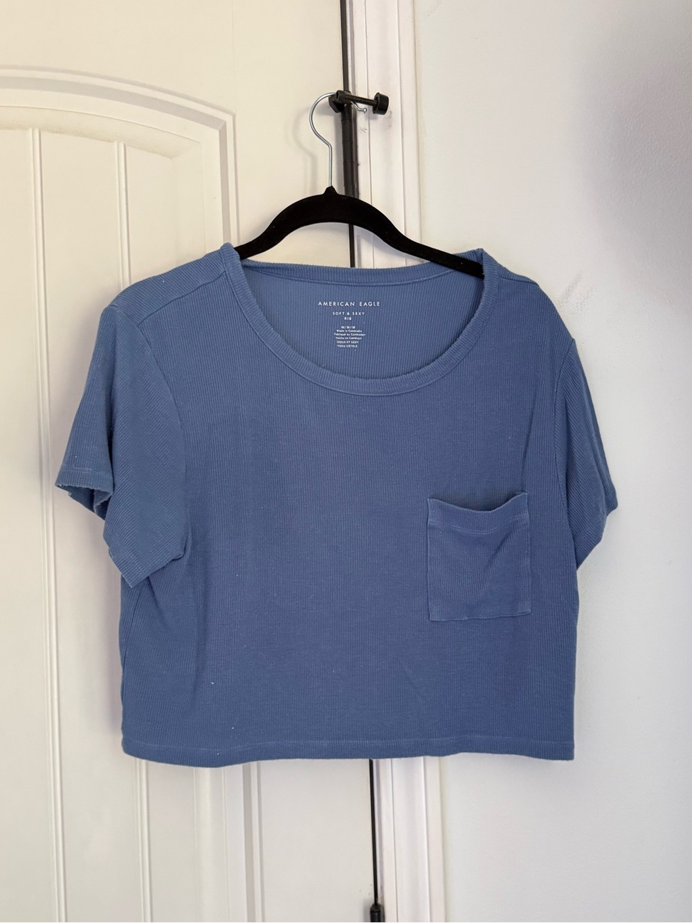 American Eagle Outfitters Dusty Blue Cropped Pocket Tee